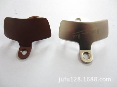 掛壁開瓶器制作工藝與批發指南 聚焦東莞市石排距富工藝品廠的專業優勢